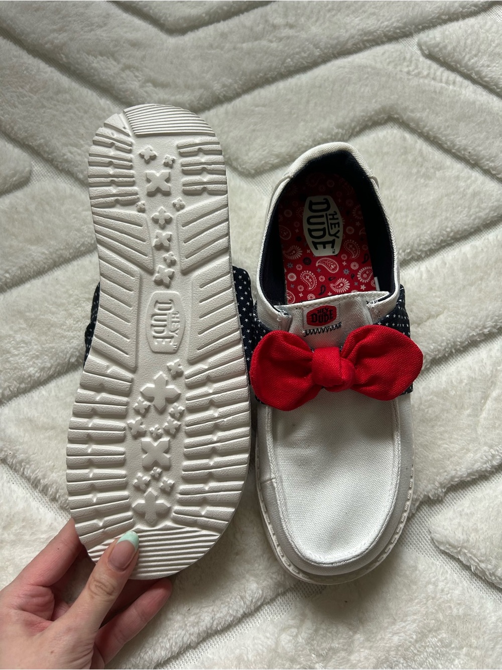HEYDUDE Wendy Bow American Stars Slip-on Loafers - Picture 2 of 3